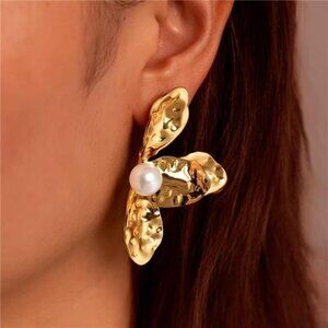 Gold Statement Flower Earrings | 18K Gold Plated Floral Studs with Large Pearl